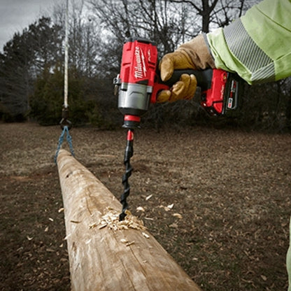 Milwaukee - M18 FUEL™ 7/16" Hex Utility HTIW Kit Impact Tool Lifestyle Image